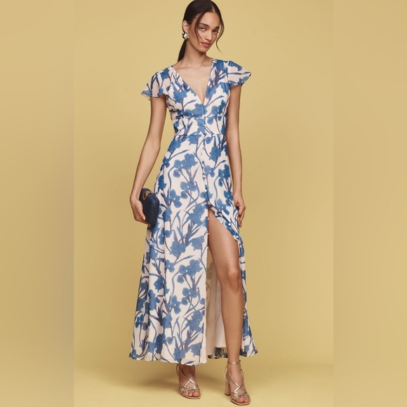HUTCH NIA SHORT SLEEVE V-NECK MAXI DRESS in Blue Pattern NEW - Picture 1 of 8